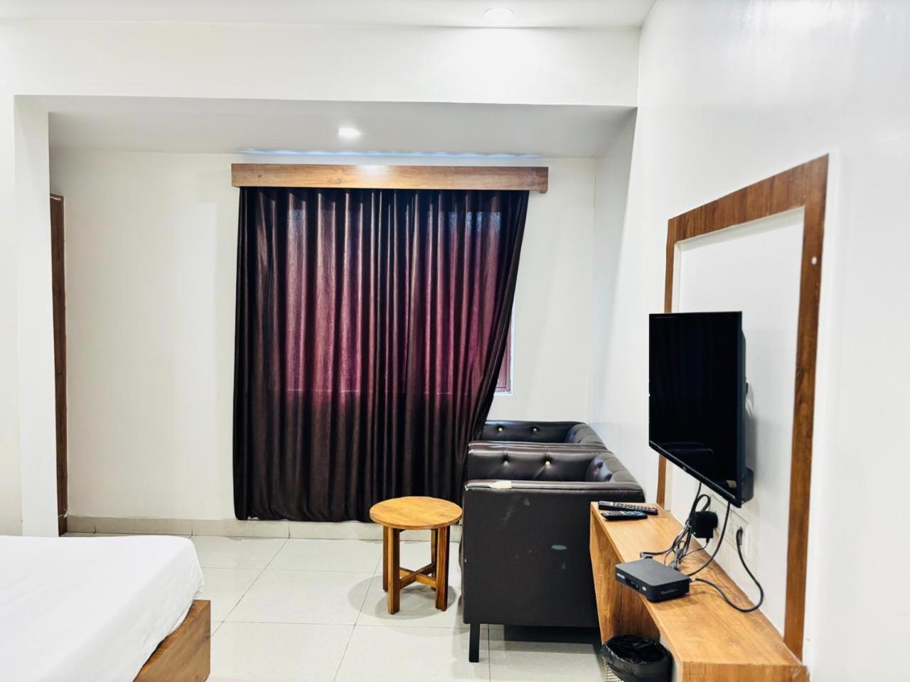 Hotel Bg Inn Bangalore Eksteriør billede