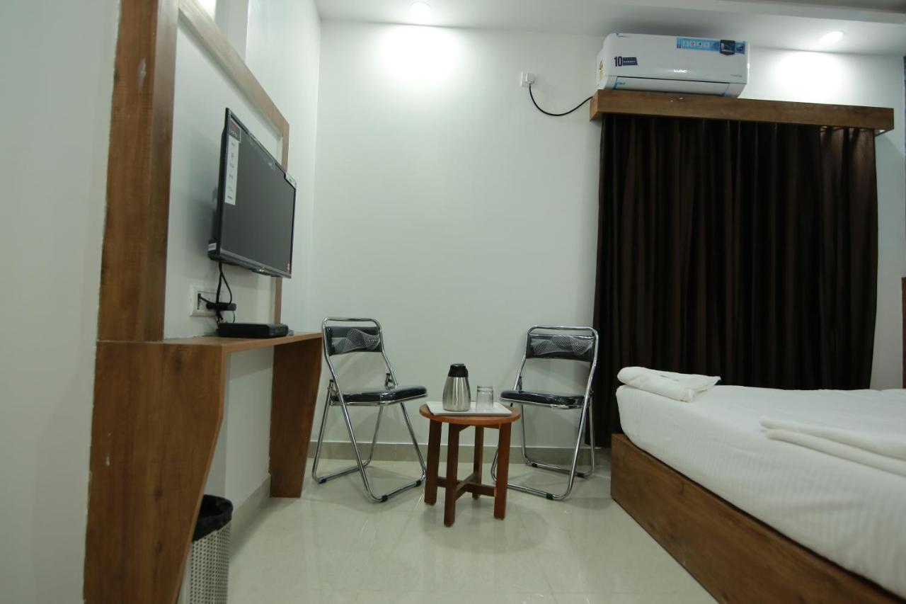 Hotel Bg Inn Bangalore Eksteriør billede